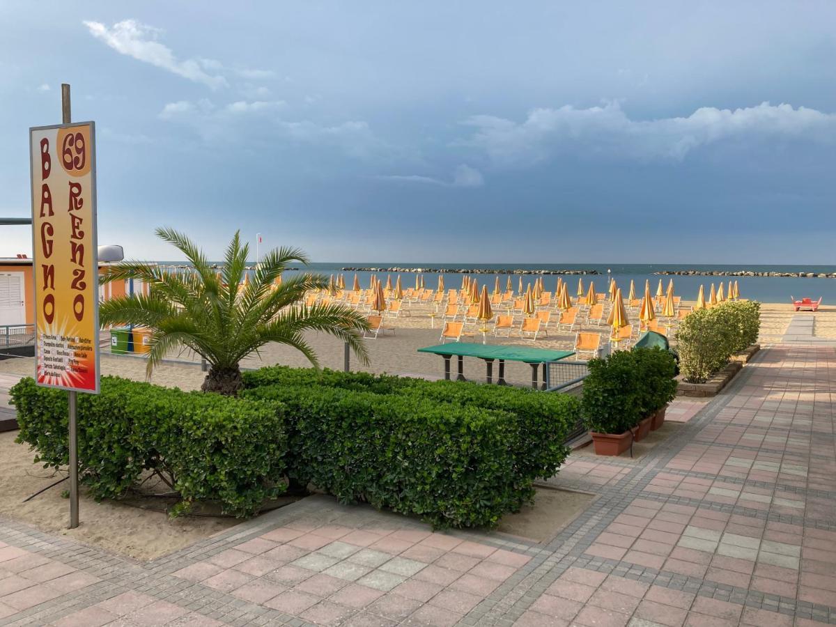 Santa Barbara Hotel & Apartments Bellaria-Igea Marina Exterior photo